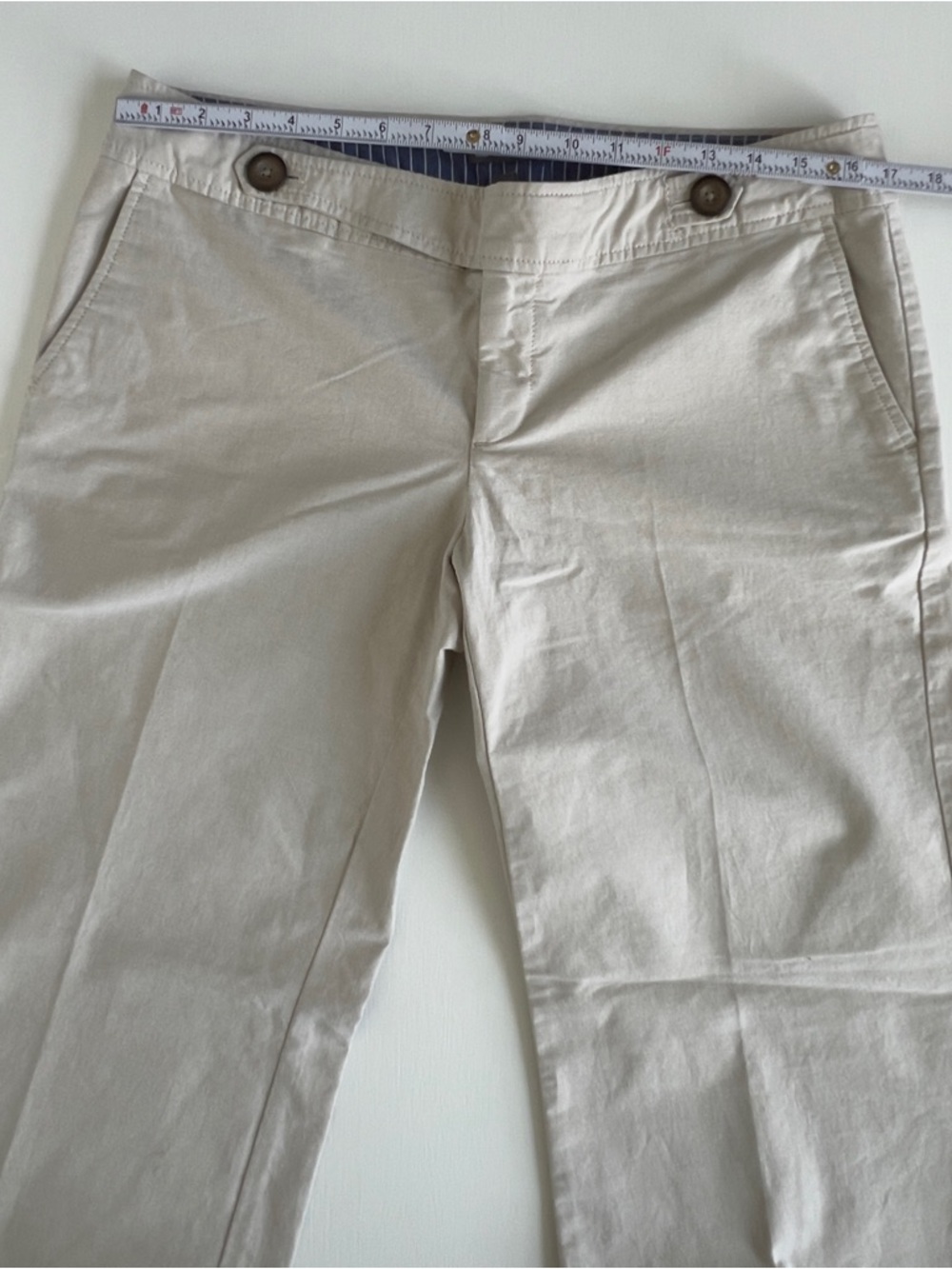 GAP Classic women’s Pants in Light Beige - Picture 5 of 6